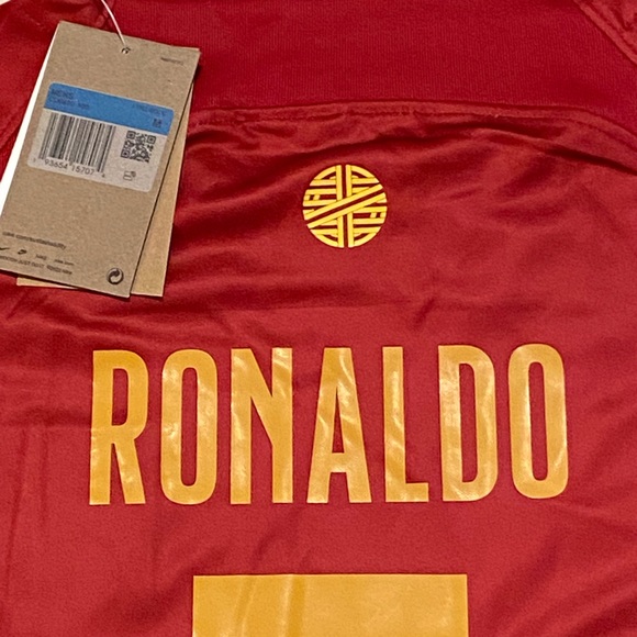 Portugal Cristiano Ronaldo # 7 Jersey , Unisex - Picture 6 of 13